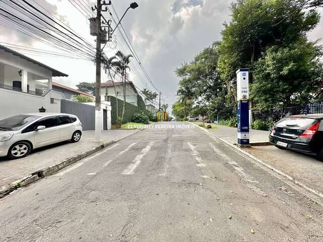 #1303 - Casa para Venda em Cotia - SP