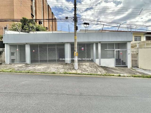 #1300 - Casa para Venda em Cotia - SP