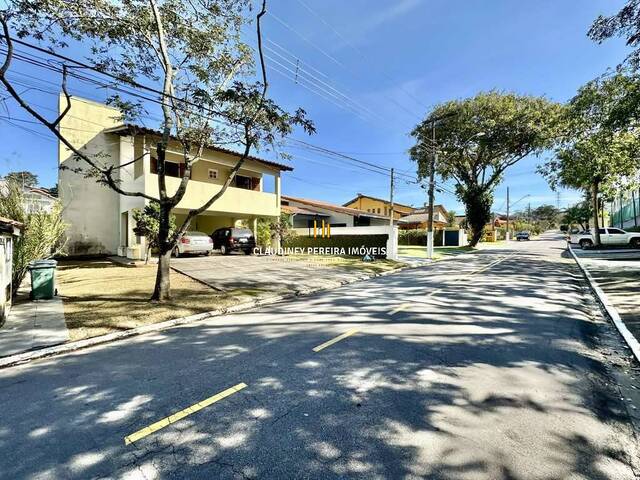 #1283 - Casa em condomínio para Venda em Jandira - SP