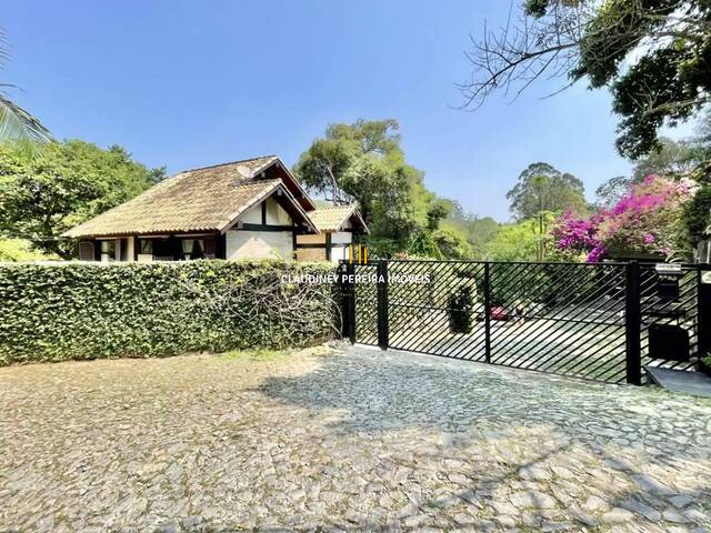 #63 - Casa em condomínio para Venda em Carapicuíba - SP