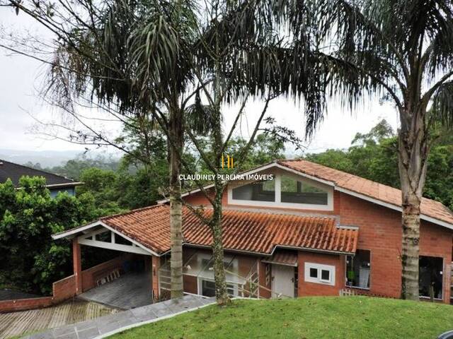 #216 - Casa em condomínio para Venda em Embu das Artes - SP