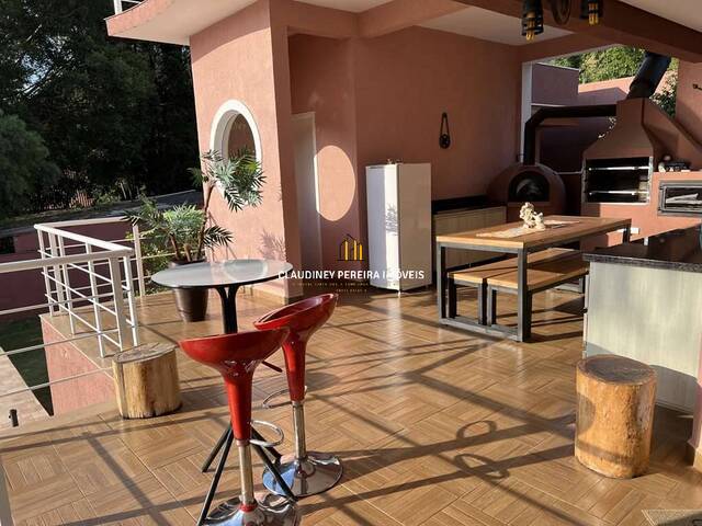 #219 - Casa em condomínio para Venda em Carapicuíba - SP