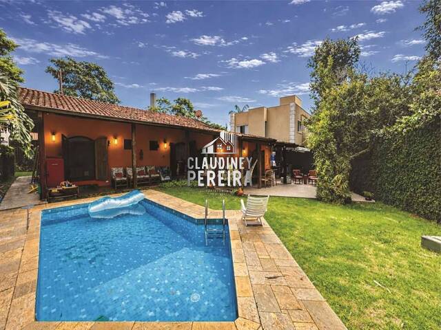 #1377 - Casa em condomínio para Venda em Cotia - SP - 1