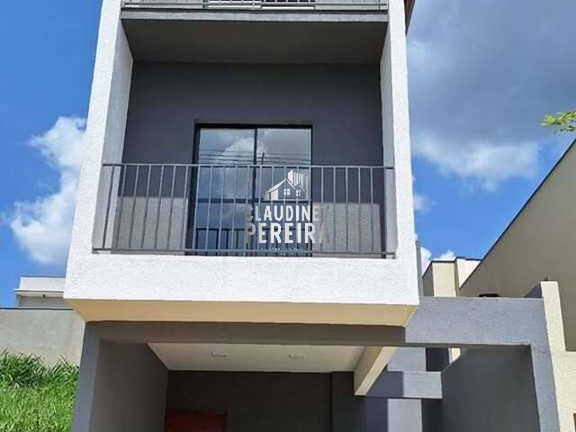 #1369 - Casa em condomínio para Venda em Cotia - SP - 1