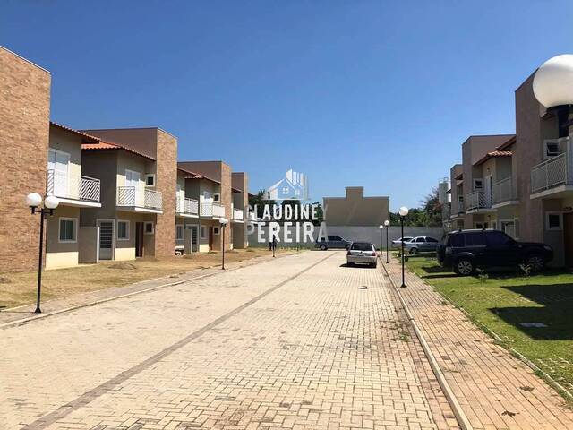 #1367 - Casa em condomínio para Venda em Vargem Grande Paulista - SP