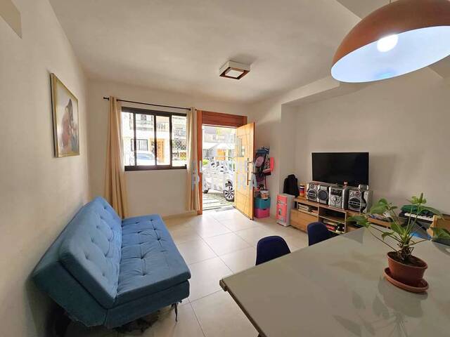 #1357 - Casa em condomínio para Venda em Cotia - SP
