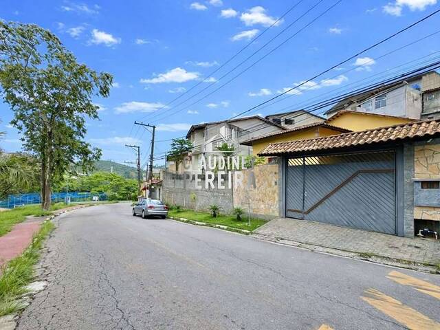 #1349 - Casa para Venda em Cotia - SP