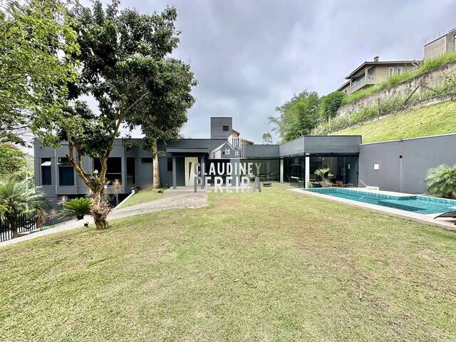 #1348 - Casa em condomínio para Venda em Embu das Artes - SP