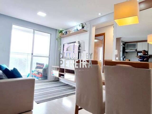 Apartamento para Venda em Carapicuíba - 4